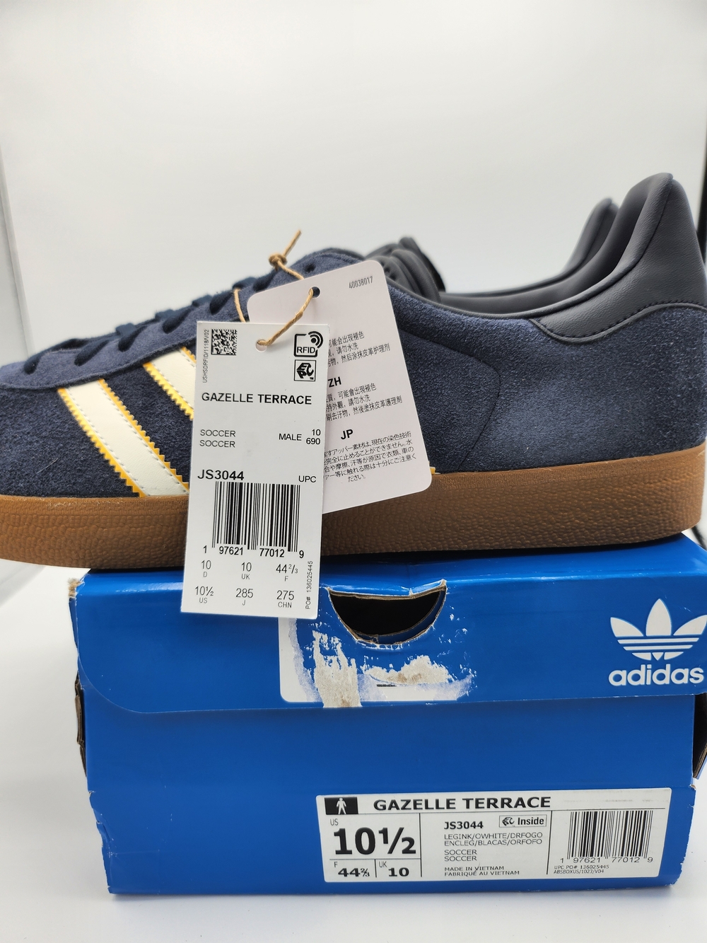 Adidas Gazelle Terrace JS3044 Juventus Sneakers Size: 10.5M NWT - Picture 3 of 9